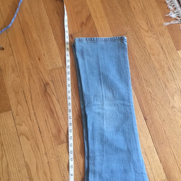 American Rag Jeans - Picture 7 of 7